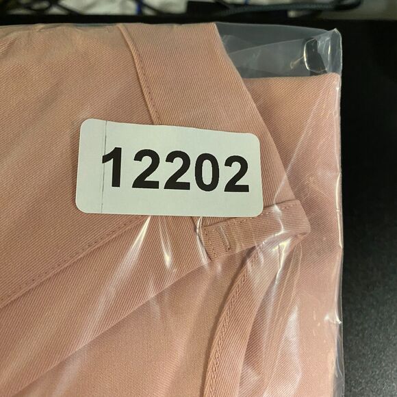 Figs Womens Casma Three Pocket Scrub Top size XL Pink Sand NEW - Picture 6 of 6